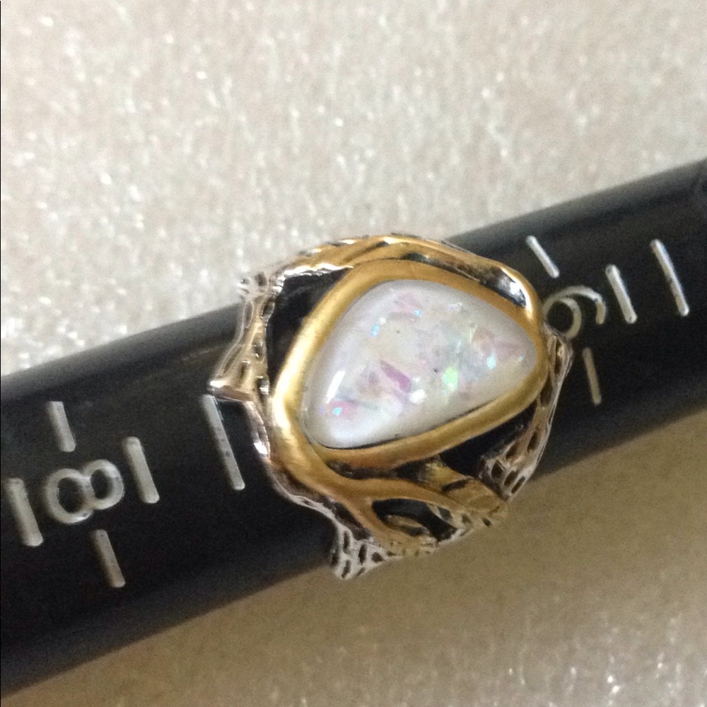 Triple Australian opal ring - Picture 3 of 6